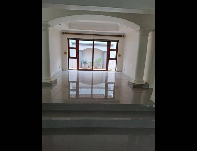 4 BEDROOM PROPERTY TO RENT IN NORTHCLIFF